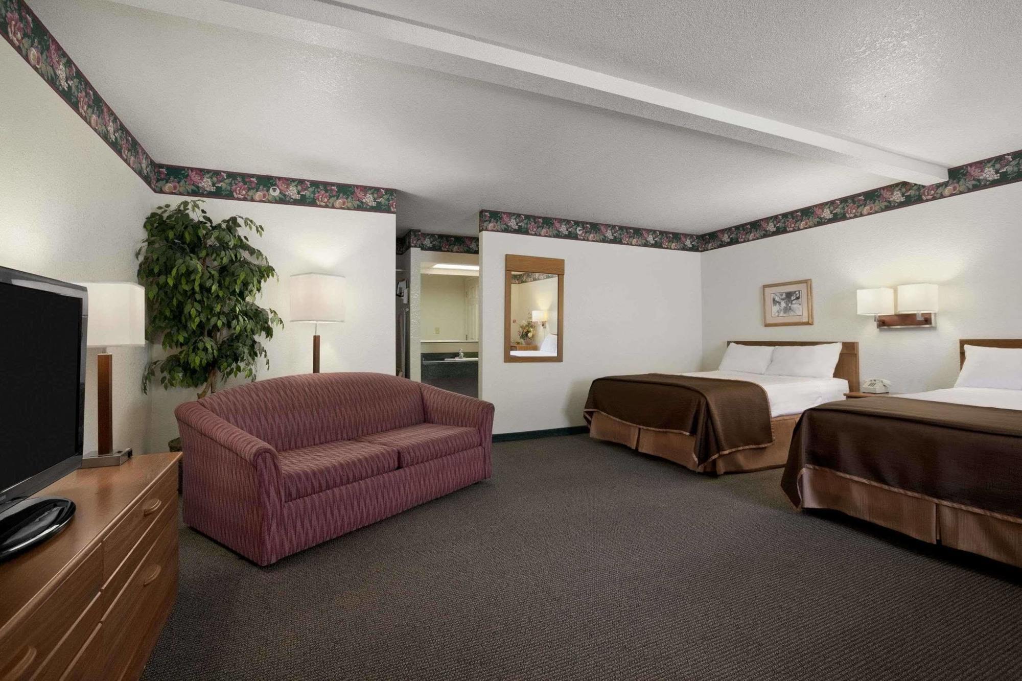 Travelodge By Wyndham Angels Camp Ca Exterior photo